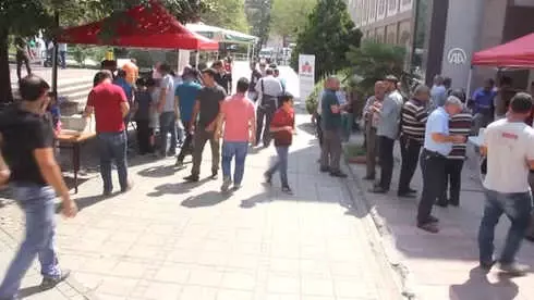 Kanuni Sultan Süleyman İçin Lokma Dağıtıldı Kanuni Sultan Süleyman İçin Lokma Dağıtıldı