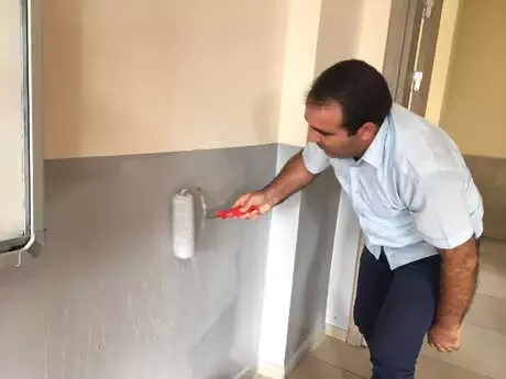 Müdür Okulu Boyadı