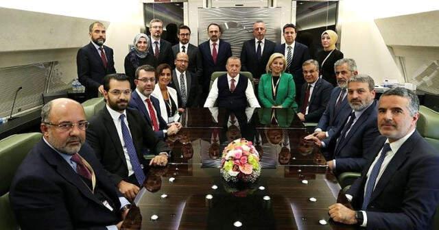 Rusya ve Esad'ın İdlib'e Yönelik Saldırılarının Artmasından Sonra Kentte Göç Başladı