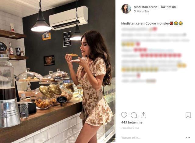 Ünlü Oyuncu Ceren Hindistan, Çiçek Desenli Mini Elbisesiyle Göz Kamaştırdı