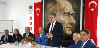 Atatürkçü Düşünce Derneği Genel Başkanı Batum İzmir'de