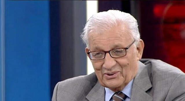 Cumhuriyet'in Yönetimi Değişti! Alev Coşkun Kimdir?