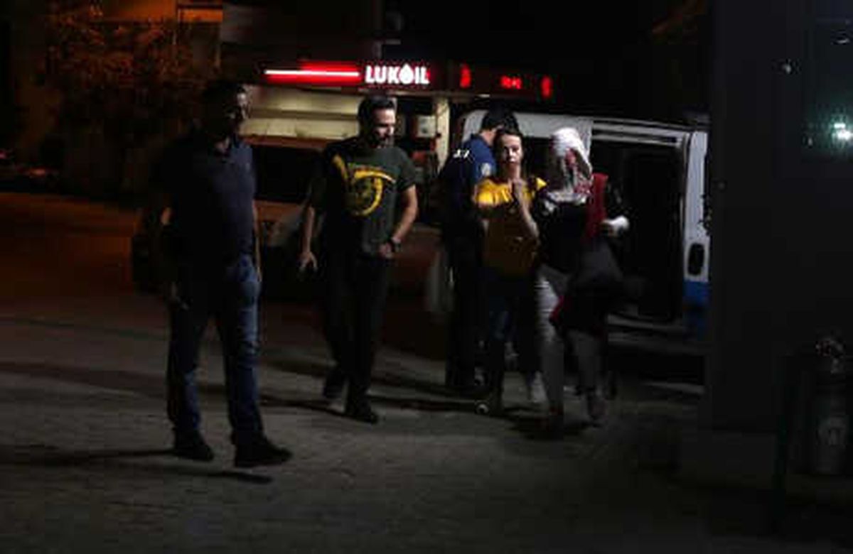 Evlilik Vaadiyle Bir Aileyi Kandıran Kadının Cinsel Organından Uyuşturucu Çıktı