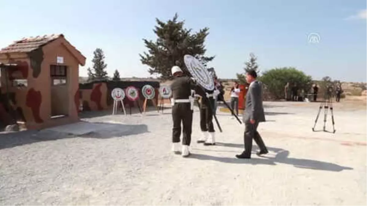 KKTC'de Rumlar Tarafından 22 Yıl Önce Şehit Edilen Piyade Er Kılıç Anıldı - Gazimağusa