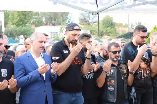 Türk Basketbolunun Duayen İsmi İsmet Badem, Son Yolculuğuna Uğurlandı Türk Basketbolunun Duayen İsmi İsmet Badem, Son Yolculuğuna Uğurlandı