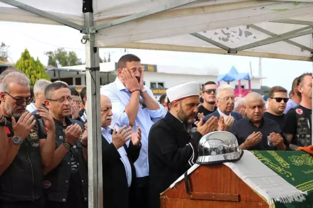 Türk Basketbolunun Duayen İsmi İsmet Badem, Son Yolculuğuna Uğurlandı Türk Basketbolunun Duayen İsmi İsmet Badem, Son Yolculuğuna Uğurlandı