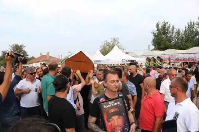 Türk Basketbolunun Duayen İsmi İsmet Badem, Son Yolculuğuna Uğurlandı Türk Basketbolunun Duayen İsmi İsmet Badem, Son Yolculuğuna Uğurlandı