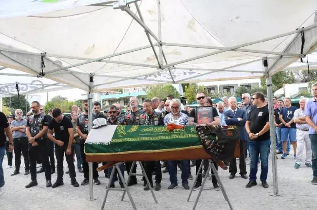 Türk Basketbolunun Duayen İsmi İsmet Badem, Son Yolculuğuna Uğurlandı Türk Basketbolunun Duayen İsmi İsmet Badem, Son Yolculuğuna Uğurlandı