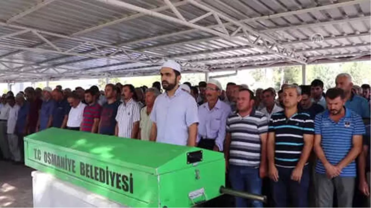 Aksaray'da Yolcu Otobüsünün Devrilmesi