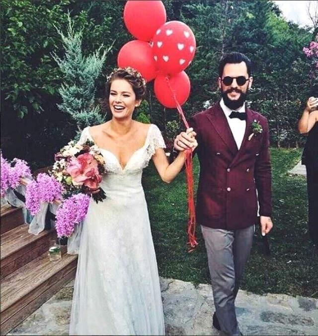 Burcu Biricik'in Eşi Emre Yetkin'den Romantik Paylaşım!