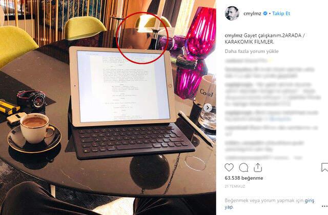 Cem Yılmaz, Paylaştığı Fotoğraftaki Çıplak Kadın Heykeli Eleştirilince Gönderiyi Sildi