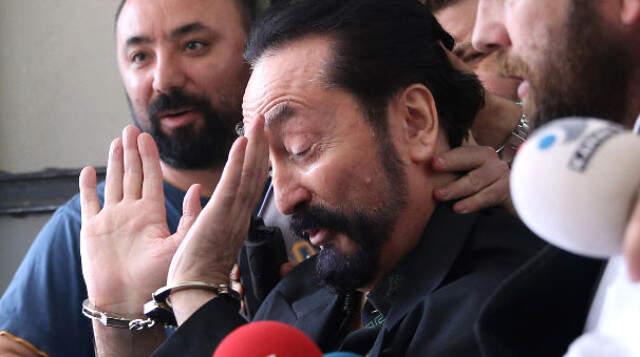 Cezaevinden Mektup Gönderen Adnan Oktar Kediciklerin 50 Bin TL Karşılığında İtirafçı Olduğunu Yazdı