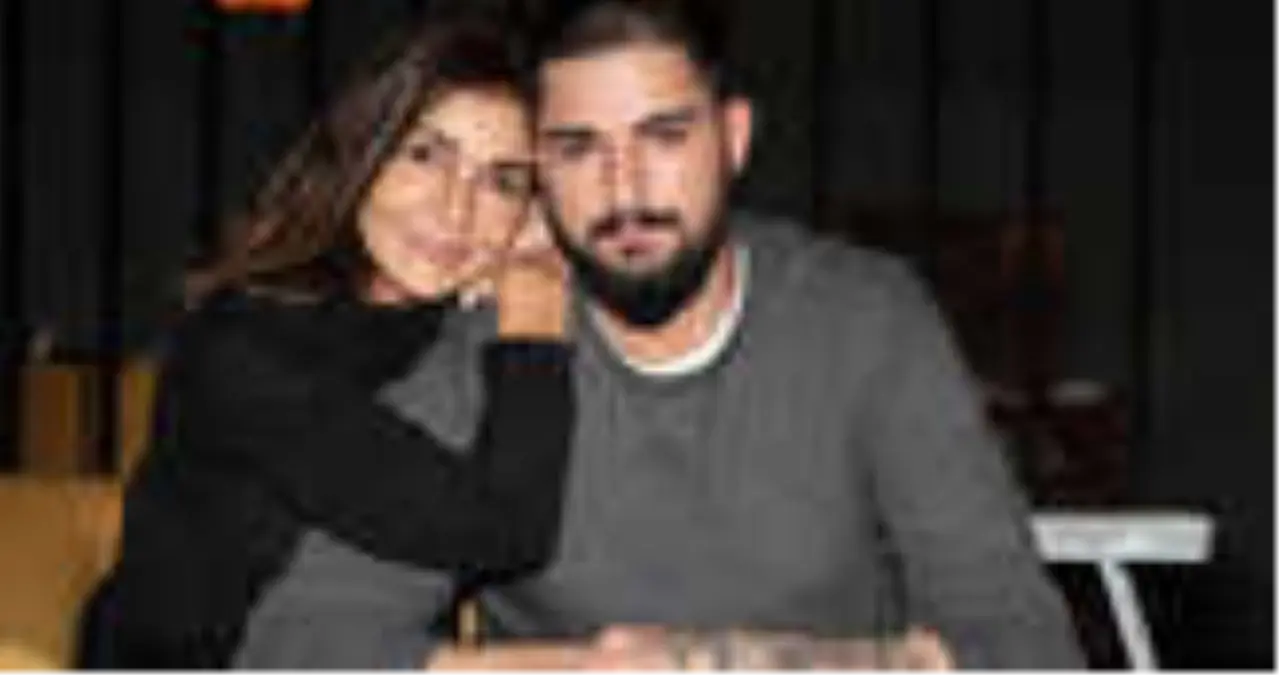 Derya Tuna, Zekariyaköy'deki 10 Milyon TL'lik Villasını İdo Tatlıses'e Hediye Etti