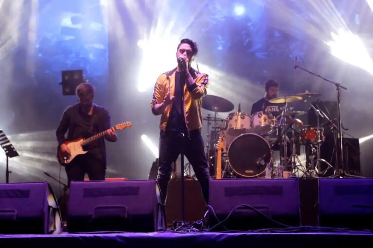 Gezginfest Van' İkinci Gününde 27 Bin Kişiye Unutulmaz Bir Festival Coşkusu Yaşattı
