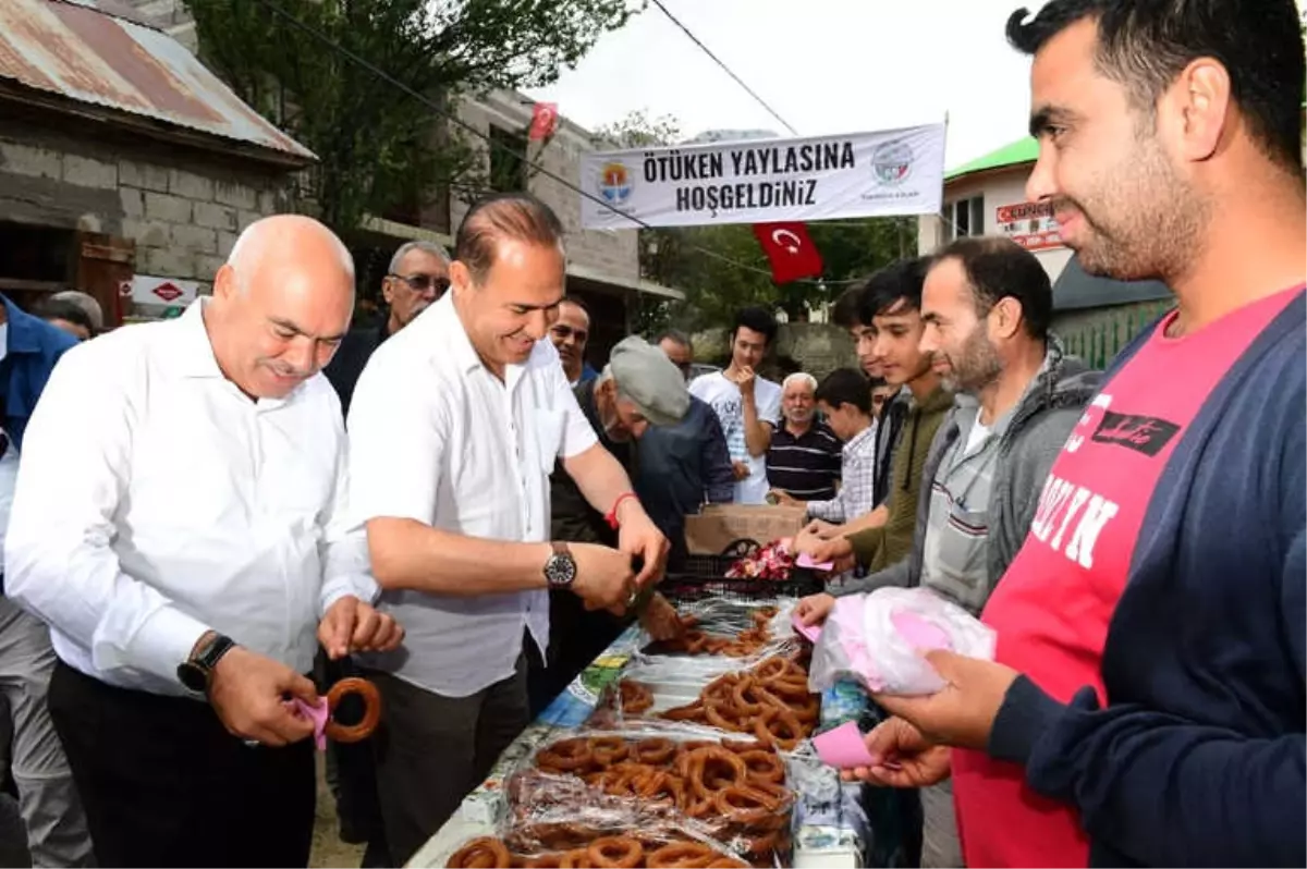 Karaisalı'nın Yaylaları Birleşti 'Ötüken' Oldu