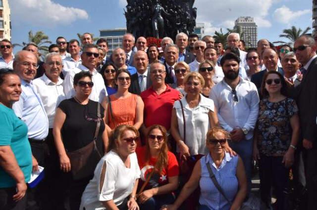 Muharrem İnce'den Kurultay Açıklaması: Dereyi Görmeden Paçaları Sıvama