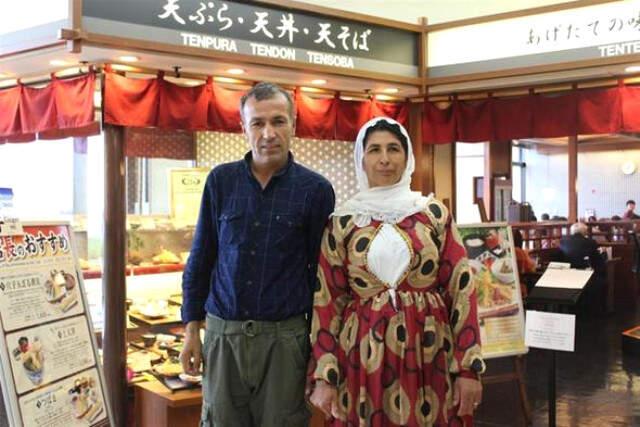 Şırnaklı çiftçi, eşi ile dünyayı geziyor