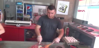 Adana Tabladaki 'Ütü Tostu' Restoran Zinciri Oldu