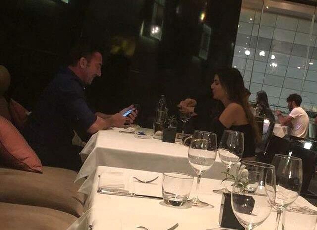 Ünlü Oyuncu İlker İnanoğlu, Playboy Güzeli Elif Çelik İle Görüntülendi