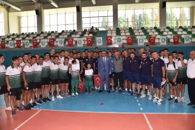 4 Bin Çocuk Manisa Büyükşehir'in Yaz Okulunda Spor Yaptı
