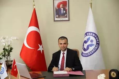 İstanbul Esenyurt Üniversitesi'nden Thk Genel Başkanlığı'na Taze Kan