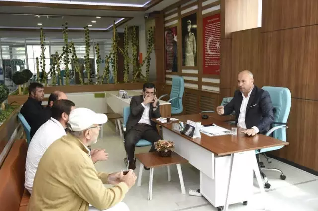 Tekkeköy'de Vatandaşlar Beyaz Masada Karşılanıyor