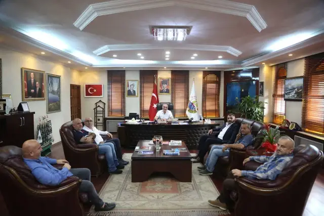 Akçay Spor'dan Başkan Yılmazer'e Ziyaret
