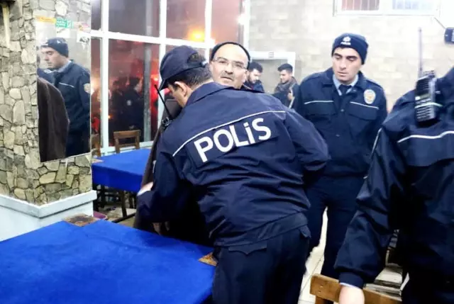 Balıkesir'de Güven Operasyonunda 11 Kişi Yakalandı