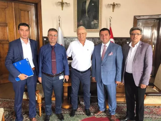 Başkan Bakıcı Tcdd Bölge Müdürü Nihat Aslan'ı Ziyaret Etti