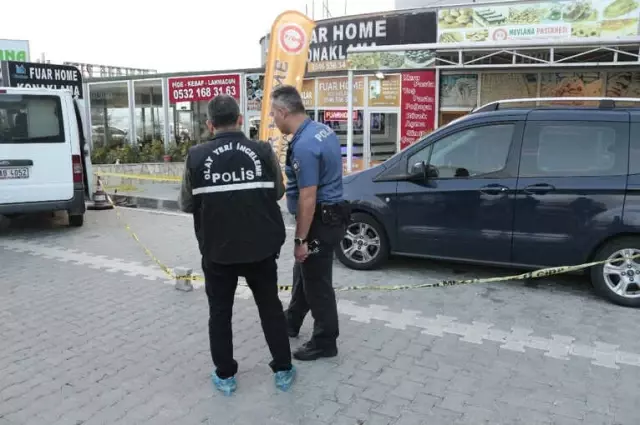 Beylikdüzü'nde Silahlı Kavga: 1'i Ağır 3 Yaralı