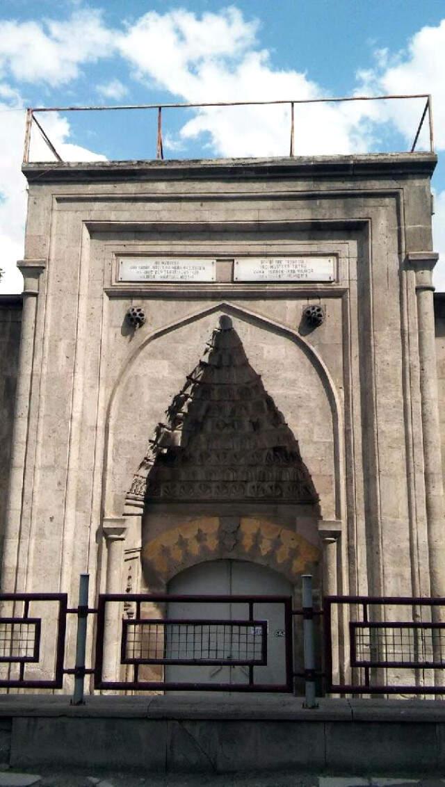 Kayseri'de, 586 Yıllık Hatuniye Medresesi, Kiraya Çıkarıldı