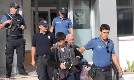 Kızılcahamam'da Uyuşturucuya 3 Tutuklama