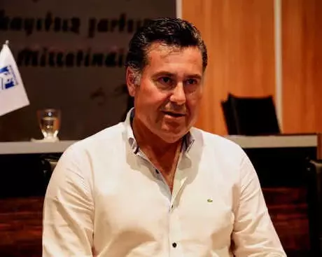 Kocadon'a Doğum Gününde Klipli Destek
