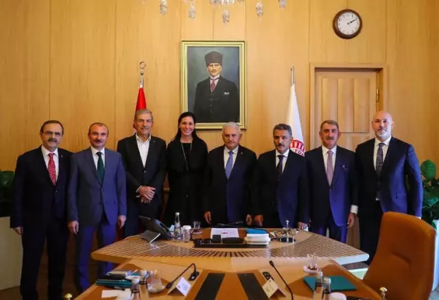 Samsun Heyeti, Meclis Başkanı Yıldırım'ı Ziyaret Etti