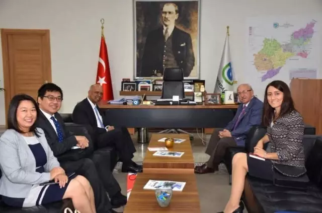 Singapur'un Ankara Büyükelçisi, Başkan Albayrak'a Başarılar Diledi
