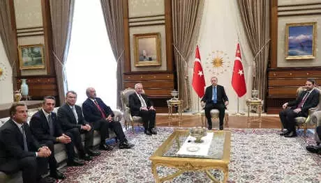 Tüsiad Heyeti Cumnurbaşkanı Erdoğan'ı Ziyaret Etti
