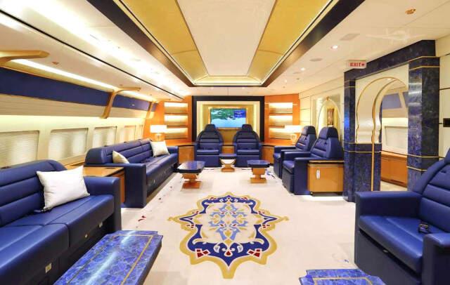 Katar Emiri, Başkan Erdoğan'a Özel Uçak Hediye Etti