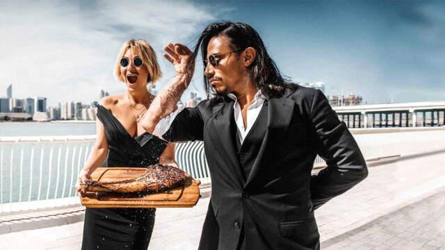 Sosyete Kasabı Nusret'ten 24 Karat Altın Biftek Paylaşımıyla Olay Oldu