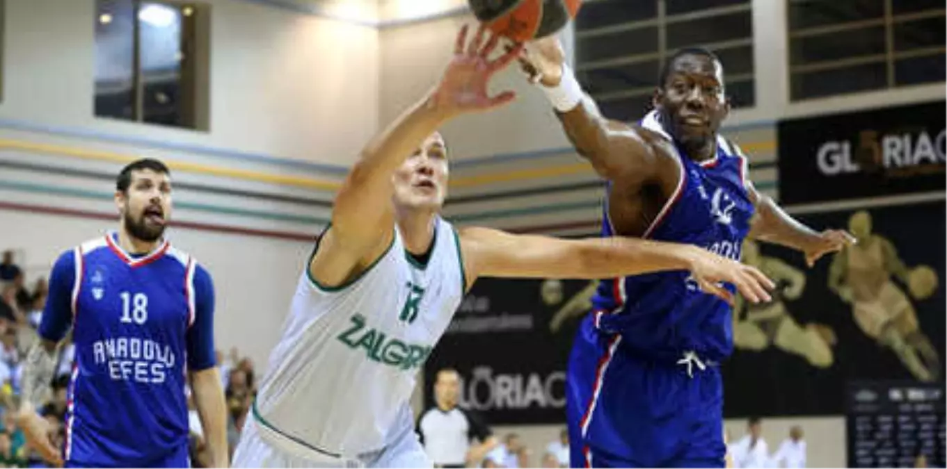 Anadolu Efes - Zalgiris: 79-83
