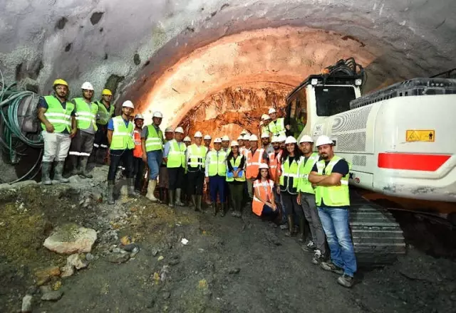 BaÅkan KocaoÄlu, Yerin 30 Metre Altından Seslendi