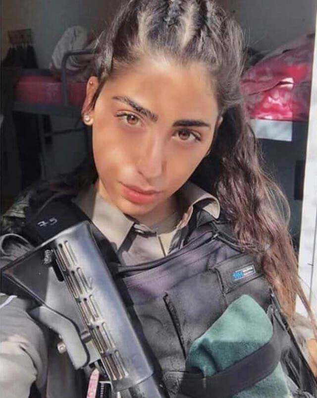 İsrail Ordusuna Katıldığı İddia Edilen Şanlıurfalı Sabiha İrem Çevik 'Ben Değilim' Deyip Şikayetçi Oldu