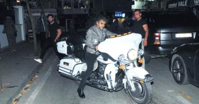 Payitaht Dizisinin Oyuncusu Umut Kurt, Trafikte Ters Yöne Giderek Kuralları Çiğnedi