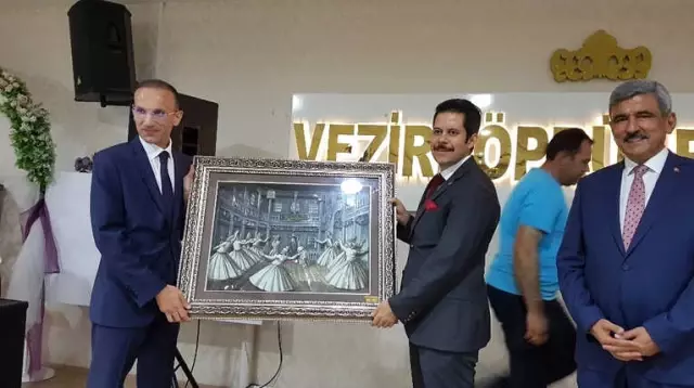 Vezirköprü'de Duygusal Ayrılık Vezirköprü'de Duygusal Ayrılık