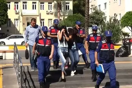Antalya'da Fuhuş Operasyonunda 9 Tutuklama