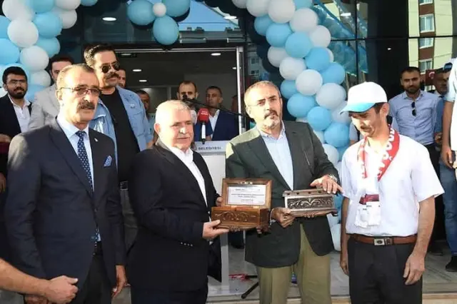 Ak Partili Ünal: 'Her Şehrimizin Bir Kahramanlık Hikayesi Var' Ak Partili Ünal: 'Her Şehrimizin Bir Kahramanlık Hikayesi Var'