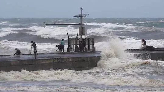 Filipinler'deki Mangkhut Tayfununda Ölü Sayısı 64'e Yükseldi