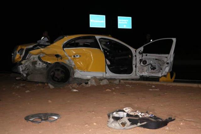 Şanlıurfa'da Taksi ile Otomobil Çarpıştı: Baba ve 2 Oğlu Hayatını Kaybetti