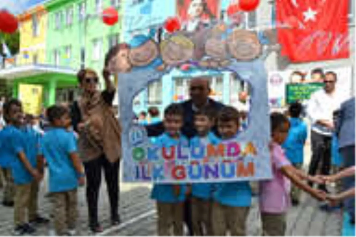 Biga'da Eğitim Öğretim Yılı Başladı