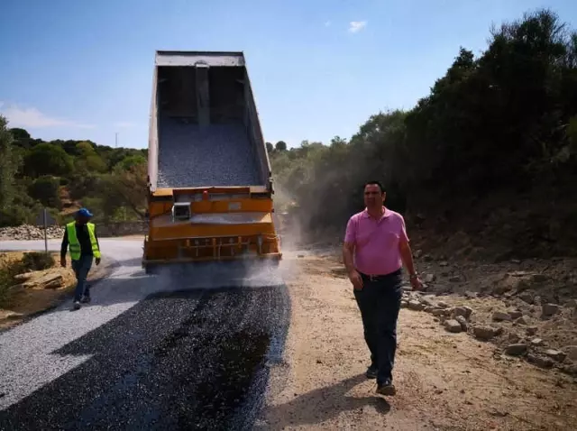 Bağarası ve Çavdar Mahalleleri Yol Yapım Çalışmaları Devam Ediyor Bağarası ve Çavdar Mahalleleri Yol Yapım Çalışmaları Devam Ediyor