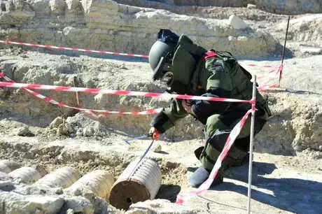 Çanakkale Savaşlarından Kalma Patlamamış Top Mermisi İmha Edildi Çanakkale Savaşlarından Kalma Patlamamış Top Mermisi İmha Edildi